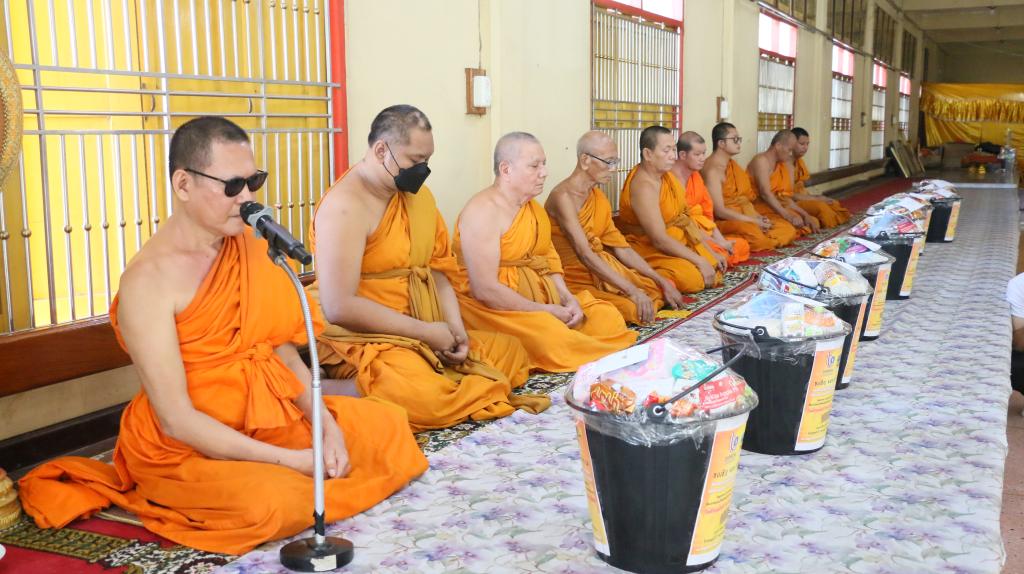 DIPROM CENTER 8 จัดกิจกรรมส่งเสริมคุณธรรม ยึดหลักธรรมทางศาสนา พัฒนาบุคลากรสู่การเป็นแบบอย่างที่ดีเนื่องในวันมาฆบูชา