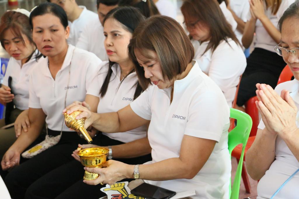 DIPROM CENTER 8 จัดกิจกรรมส่งเสริมคุณธรรม ยึดหลักธรรมทางศาสนา พัฒนาบุคลากรสู่การเป็นแบบอย่างที่ดีเนื่องในวันมาฆบูชา